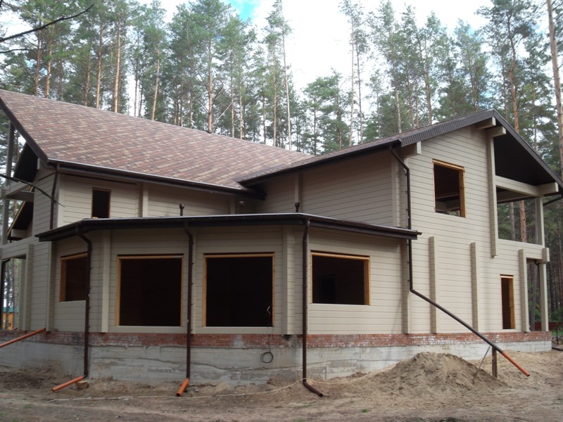 http://www.cy43.ru/proects/doma_iz_brusa/stroitelstvo_kompleksa_v_ulyanovskoy_oblasti.htm